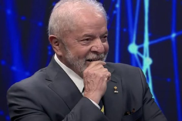 "Nós contra eles" cresce nas redes após Trump defender Bolsonaro, diz pesquisa