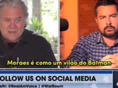 Steve Bannon entrevistando o jornalista Paulo Figueiredo