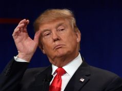 O presidente dos Estados Unidos, Donald Trump, sério