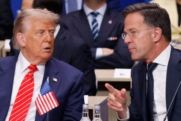 Líder da Otan se alia a Trump e ameaça o Brasil: "Ligue para Putin"