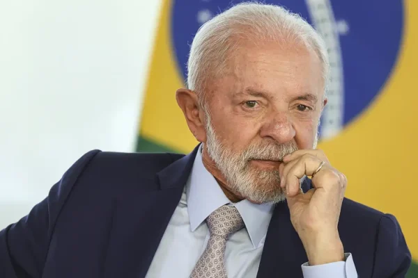 Sem diálogo com Trump, governo Lula quer acelerar socorro a exportadores