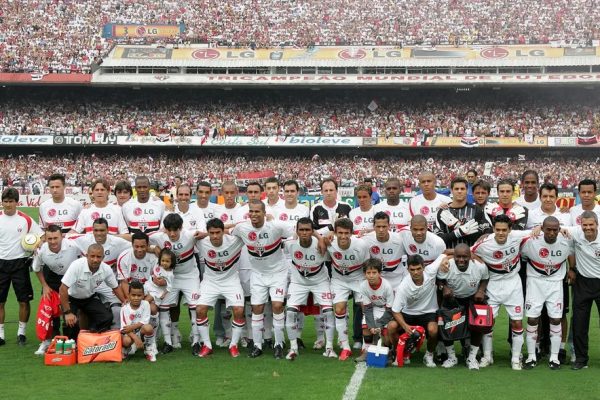 Quem é o ex-zagueiro do tri do São Paulo que admitiu mágoa pelo pouco reconhecimento