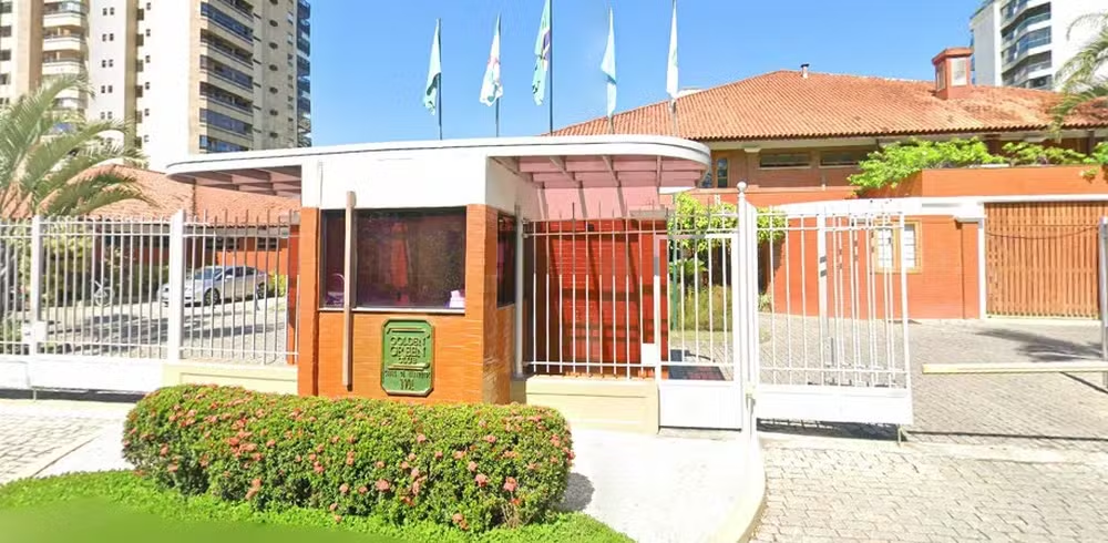 Golden Green Club