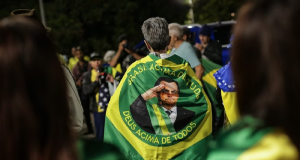 Grupo de apoiadores do ex-presidente Jair Bolsonaro (PL)