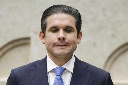 O presidente da Câmara dos Deputados, Hugo Motta (Republicanos-PB), fazendo careta