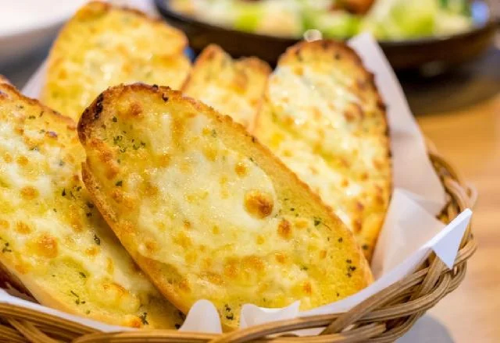 Pão de alho com queijo