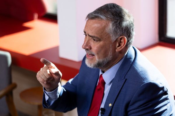 Pimenta diz que agentes envolvidos na fraude no INSS são do governo Bolsonaro