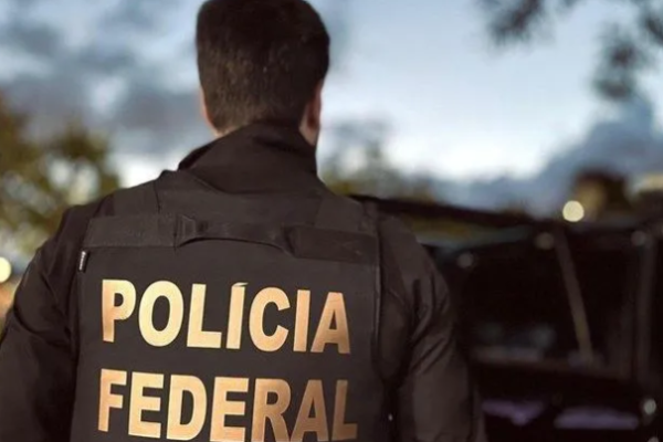 Procurador de SP é preso acusado de abusar da filha bebê de 8 meses