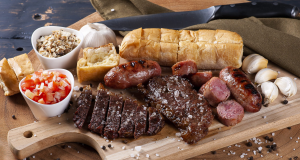 Carne com acompanhamentos