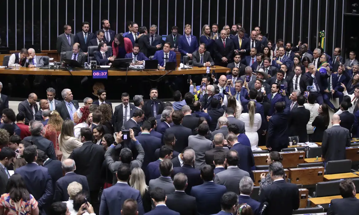 Plenário da Câmara dos Deputados nesta quarta-feira (17) 