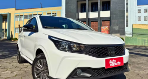 Fiat Argo branco
