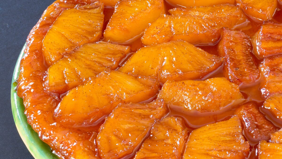 Abacaxi assado com creme. Foto: Divulgação