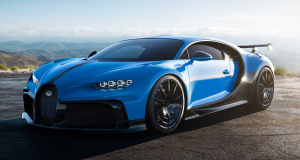 Bugatti Chiron Pur Sport azul