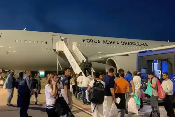 Efeito Trump: número de brasileiros deportados dos EUA bate recorde