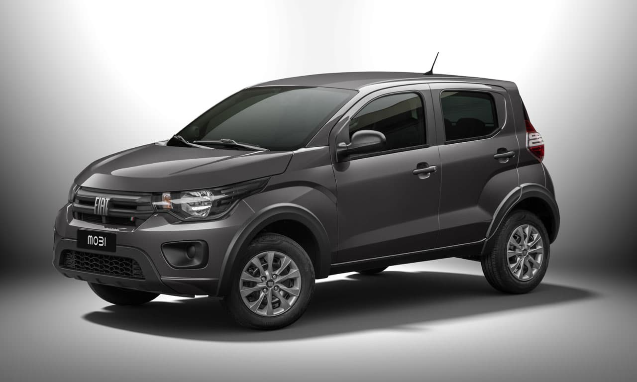 Fiat Mobi preto parado