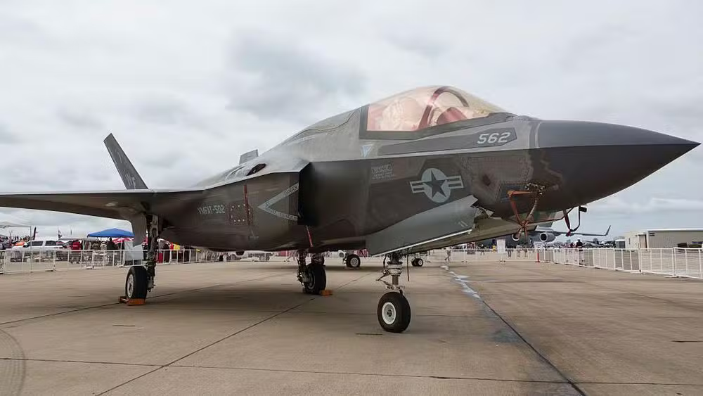 Caças como o F-35