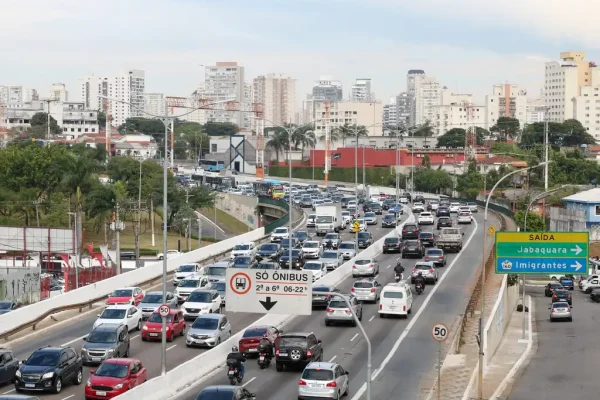CNH sem autoescola: o que muda para motoristas com proposta de Lula