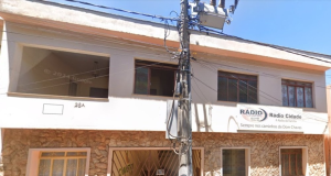 Fachada do estúdio da Rádio Canastra FM