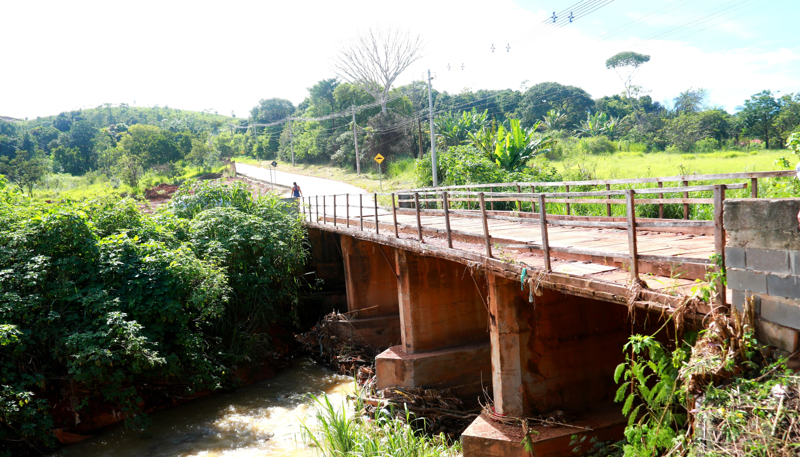 Ponte antes do início da obra