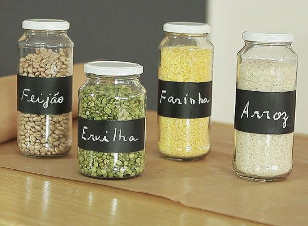 potes de vidro reaproveitados