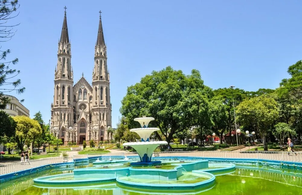 Santa Cruz do Sul em dia ensolarado