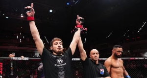 Abdul Rakhman Yakhyaev venceu Rafael Cerqueira por finalização