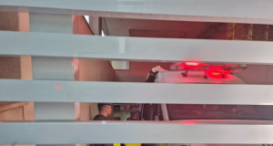 Agentes dentro do cassino