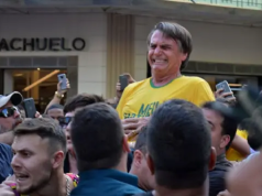 Jair Bolsonaro (PL) durante episódio da facada