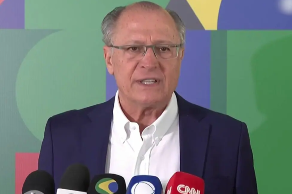 Alckmin vira fiador de Lula na crise das tarifas com Trump