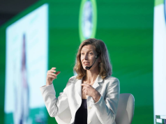 Karenna Gore em palestra sobre o Balanço Ético Global Realidade Climática