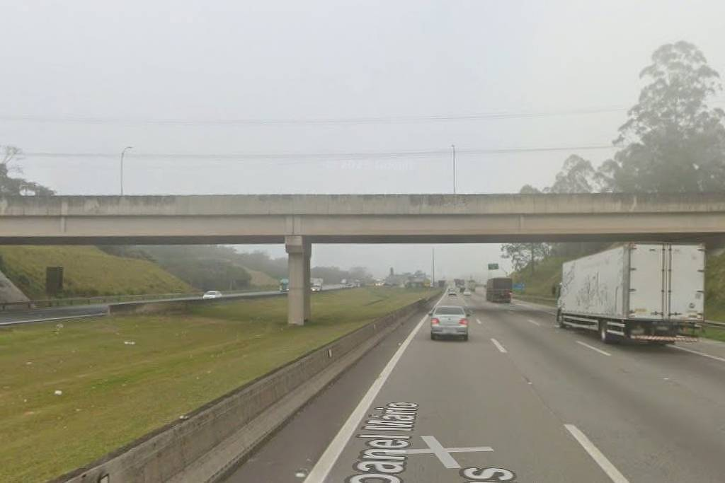 Viaduto na altura do km 68 do Rodoanel Mário Covas