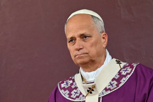 Papa critica “apetite global pela guerra” e falta de “liberdade de expressão”