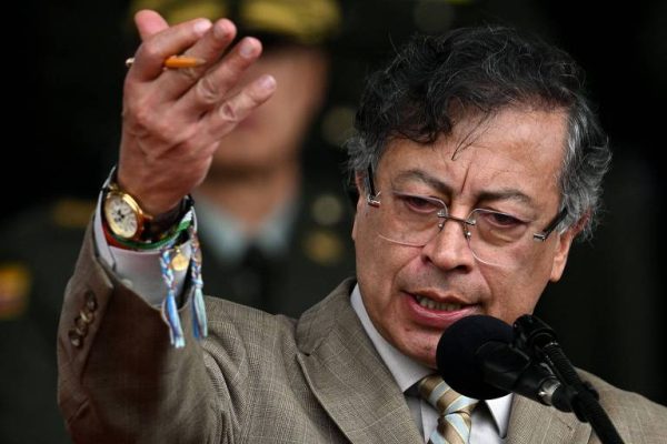 Petro pede “mais democracia” e defende anistia geral para a Venezuela