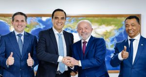 Presidente da República, Luiz Inácio Lula da Silva (PT), durante reunião de indicação de Gustavo Feliciano ao cargo de ministro do Turismo