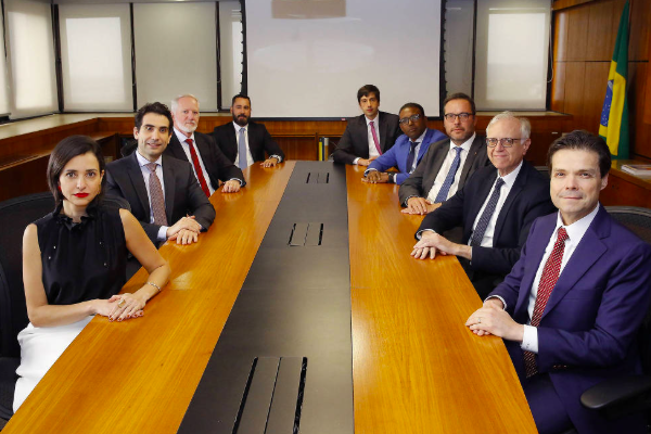 Lula exonera diretores do Banco Central e prepara substitutos para 2026