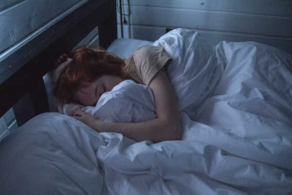 Como a vitamina certa pode combater o cansaço e melhorar seu sono