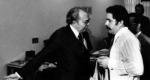 Encontro do então sindicalista Luis Inácio da Silva, o Lula, com o presidente do Senado Petrônio Portela (Arena, partido da direita, na época), em 1978