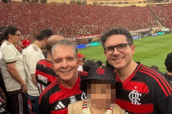 Os jatinhos de amigos que levaram Castro e Motta para a final da Libertadores