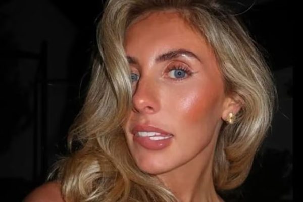 Quem é a atriz pornô presa por "aventura sexual" na Indonésia