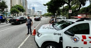 Agentes durante a Operação Verão