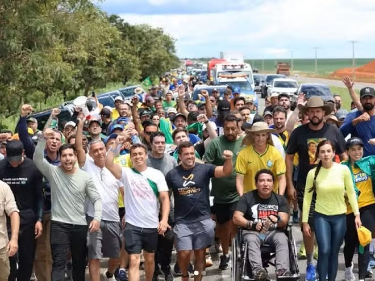 Marcha de Nikolas foi “marcada pela irresponsabilidade”, diz Lindbergh