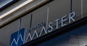 Prédio do Banco Master