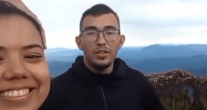 Thayane Smith e Roberto Farias Tomaz em selfie