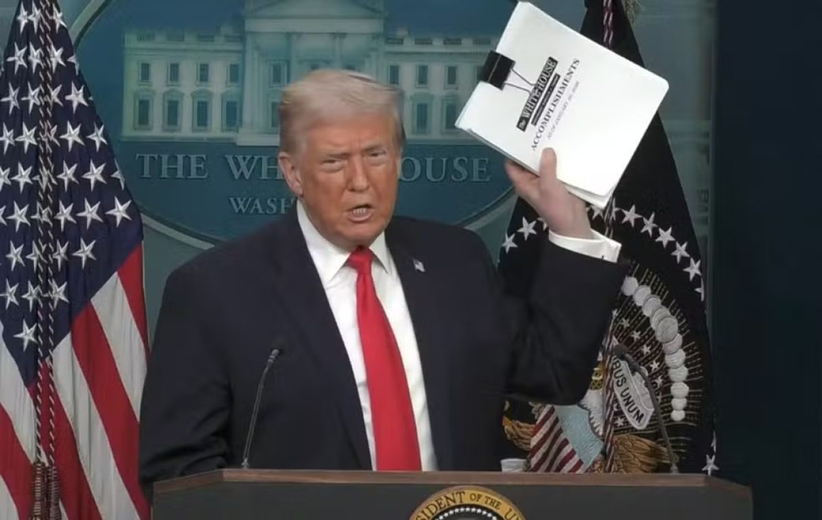 Pressionado, Trump diz que está “revisando tudo” para investigar novo crime do ICE