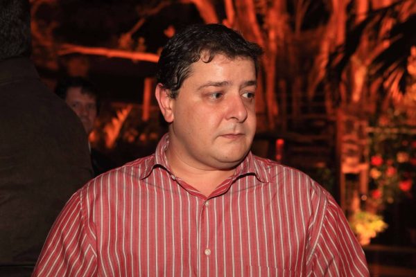 Defesa de Lulinha desmente Metrópoles sobre citação no caso INSS: "Fins políticos"