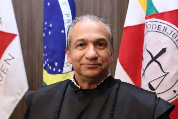 Desembargador que absolveu estuprador é alvo de mais duas denúncias de abuso