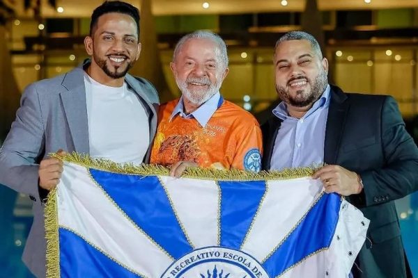 Carnaval: as regras da Globo para a transmissão do desfile sobre Lula