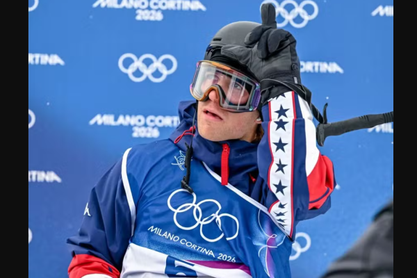 Na Olimpíada de Inverno, esquiador "faz o L" em resposta às críticas de Trump; entenda