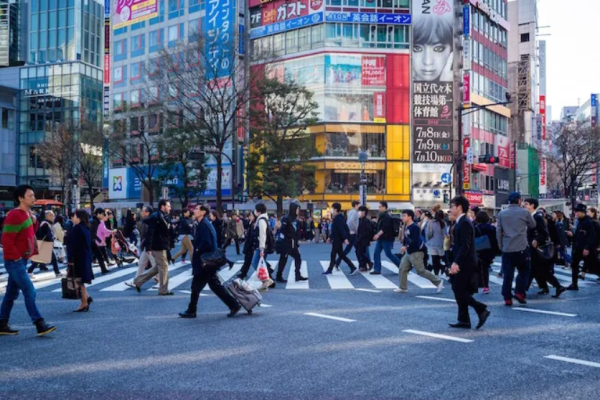 Por que o Japão esconde lixeiras e obriga turistas a carregar lixo por quilômetros