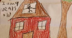 Desenho de criança de dentro do centro de detenção no Texas